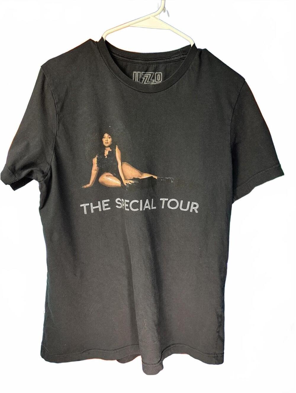 Lizzo The Special Tour Fall 2022 Black Cotton T-Shirt Large